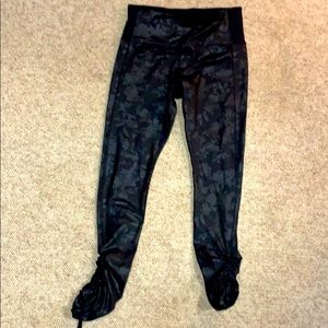 Athleta leggings worn once!